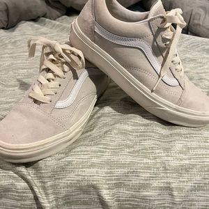 Like New Old Skool Vans (Marshmallow)